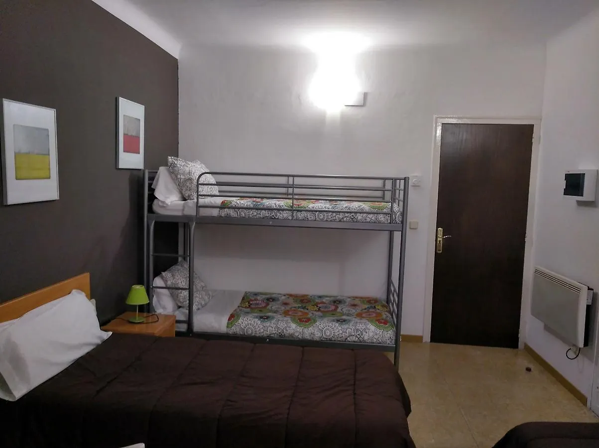 Hostal Juventus Portbou Gasthof